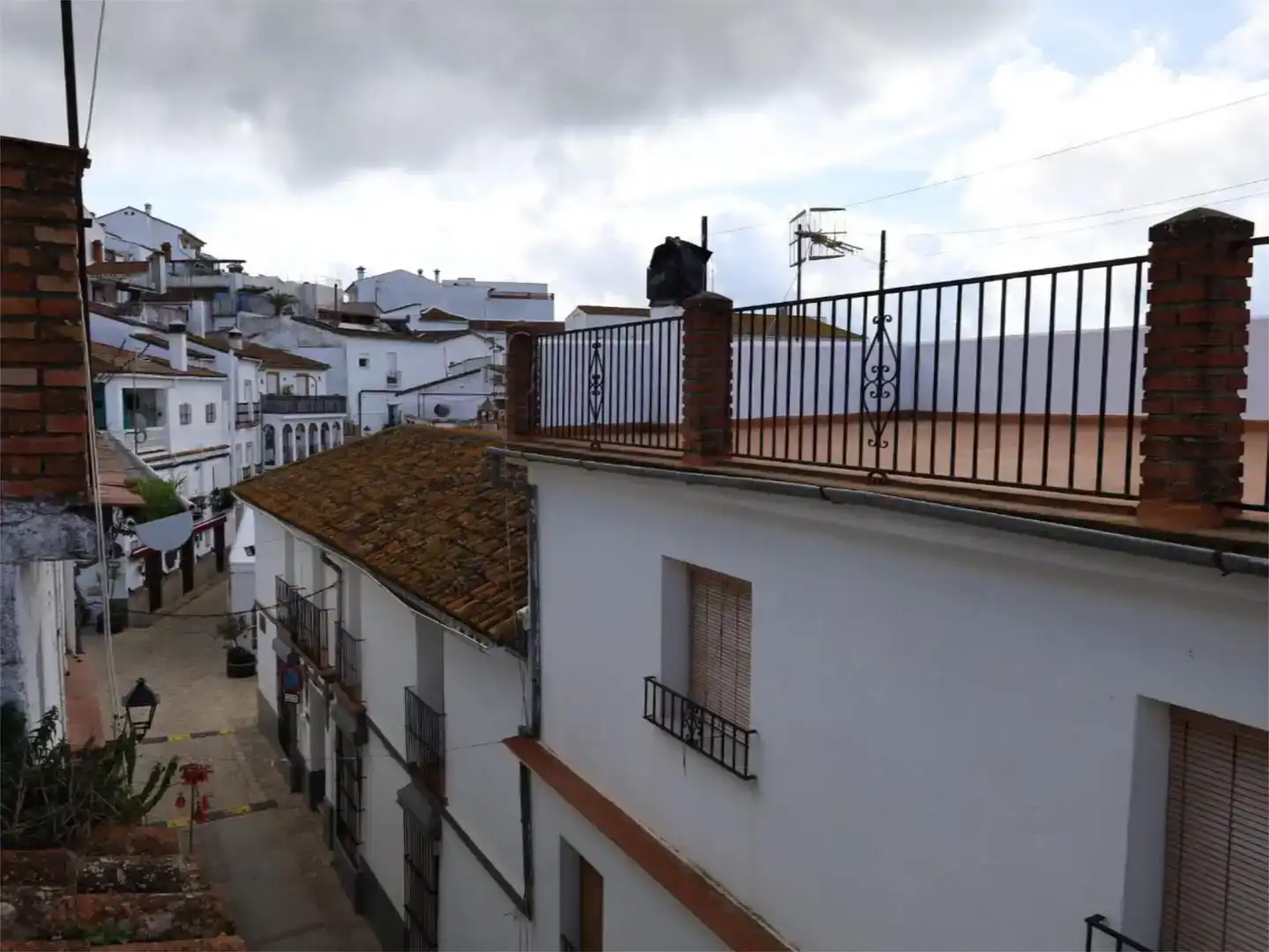 Vista exterior de Casa adosada en venda en Gaucín