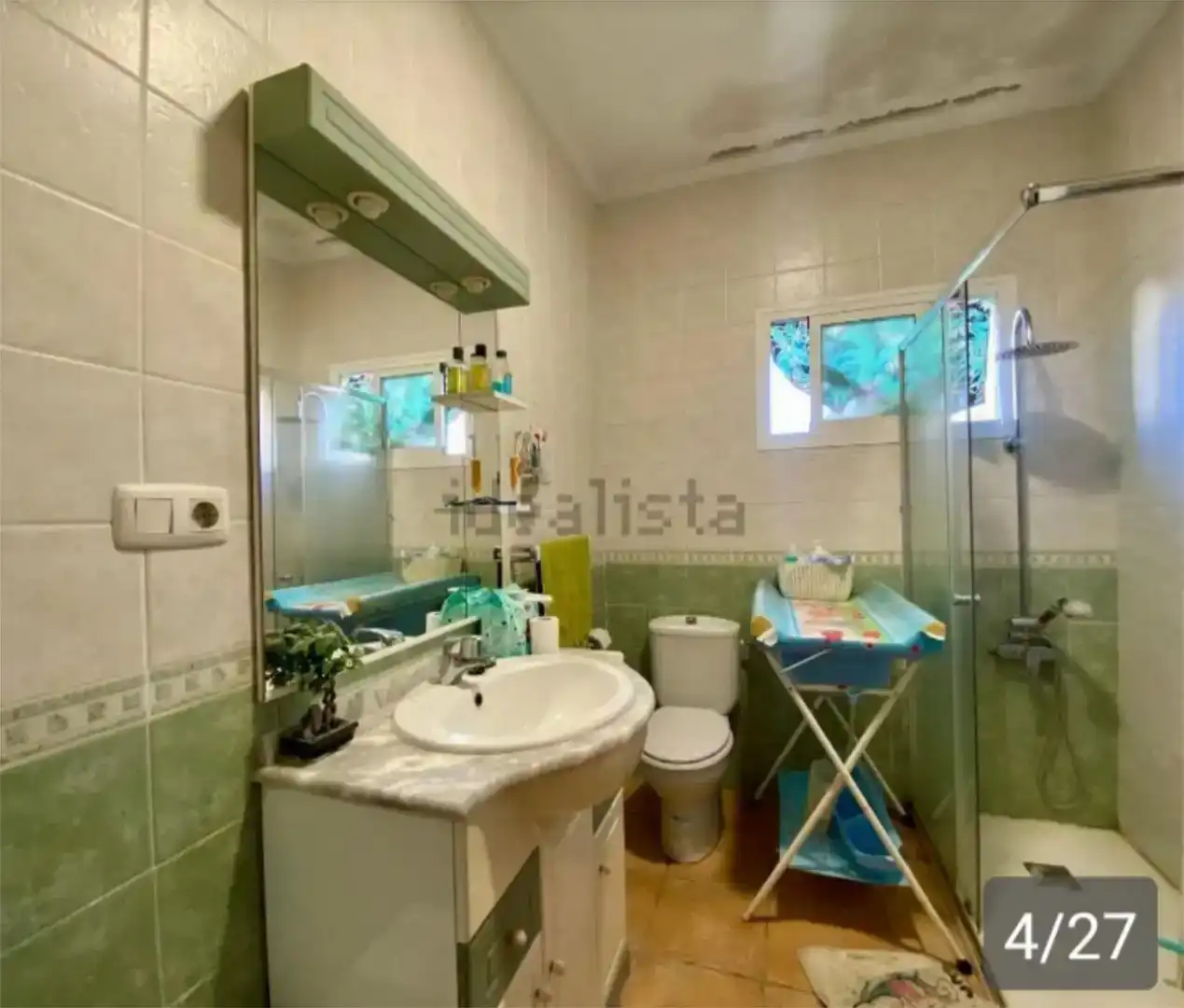 Baño de Piso en venta en Álora con Aire acondicionado