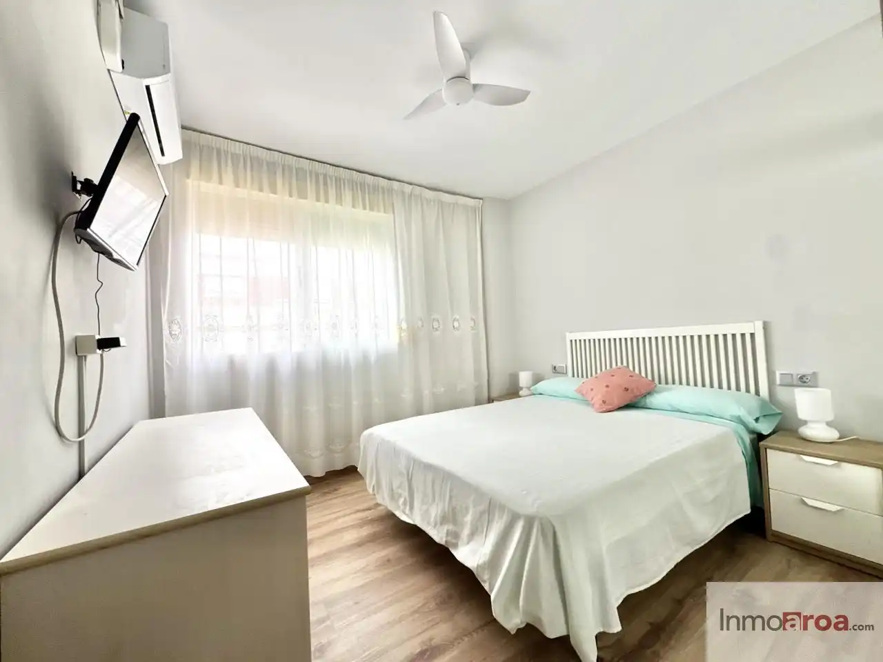 Schlafzimmer von Wohnung zur Miete in Benicasim / Benicàssim mit Klimaanlage, Heizung und Terrasse
