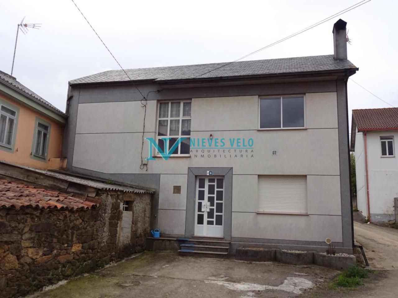 Casa o xalet en venda a Carballo