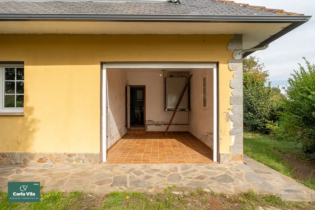 Vista exterior de Casa o chalet en venta en Lugo con Calefacción, Jardín privado y Parquet