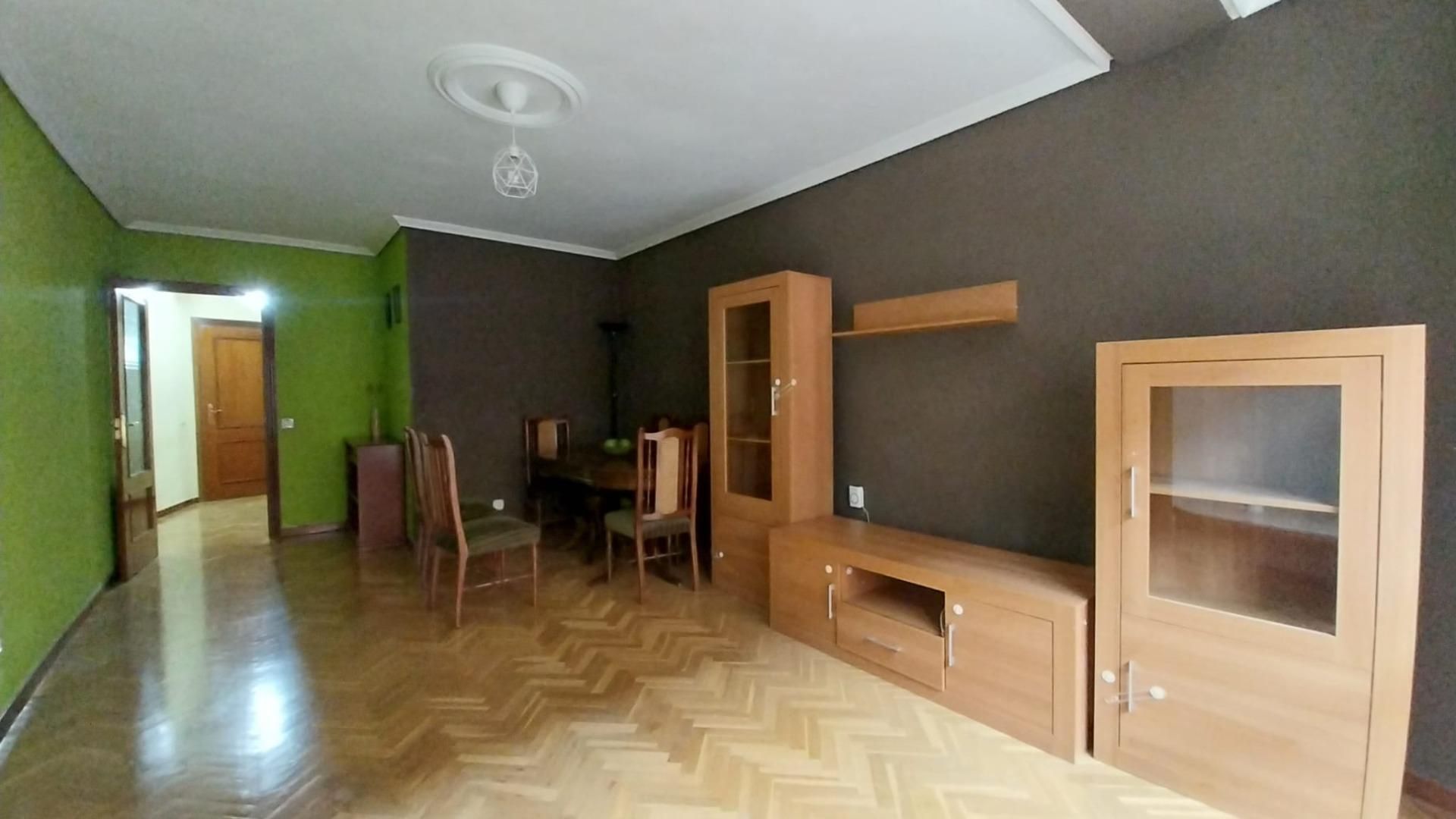 Sala d'estar de Pis en venda en Valladolid Capital amb Calefacció i Terrassa