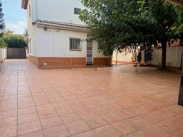 Chalet con balcón en venta en Santa Maria - Terra Nostra