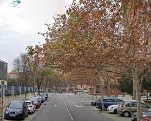 Vista exterior de Pis en venda en  Madrid Capital amb Jardí privat i Piscina comunitària