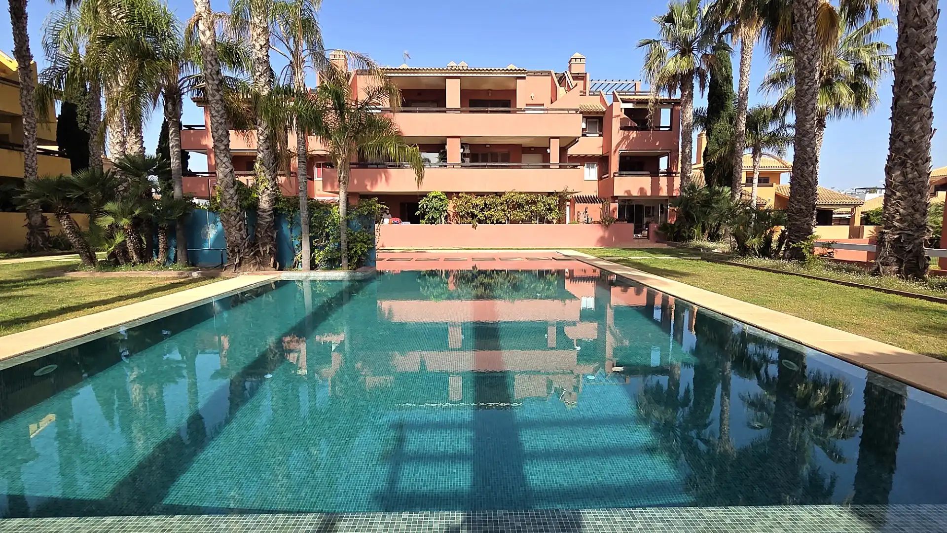 Piscina de Piso en venta en Cartagena con Aire acondicionado, Calefacción y Terraza