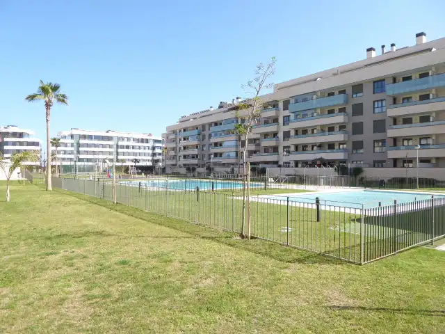Swimming pool of Flat for rent in Torremolinos  with Air Conditioner, Parquet flooring and Terrace