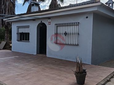 Casa rústica con jardín en venta en Dehesa Molino Alto