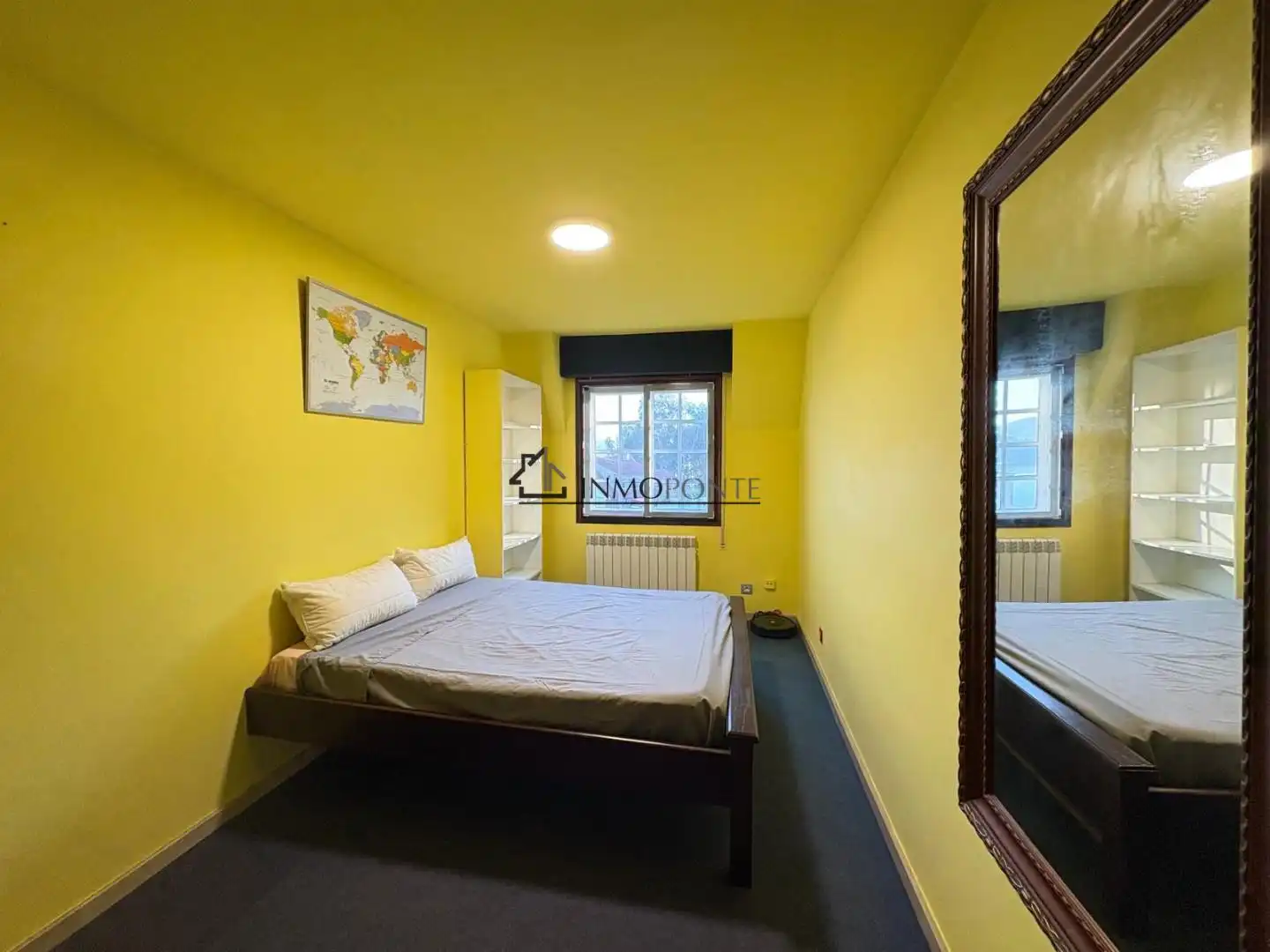 Bedroom of Flat for rent in Combarro