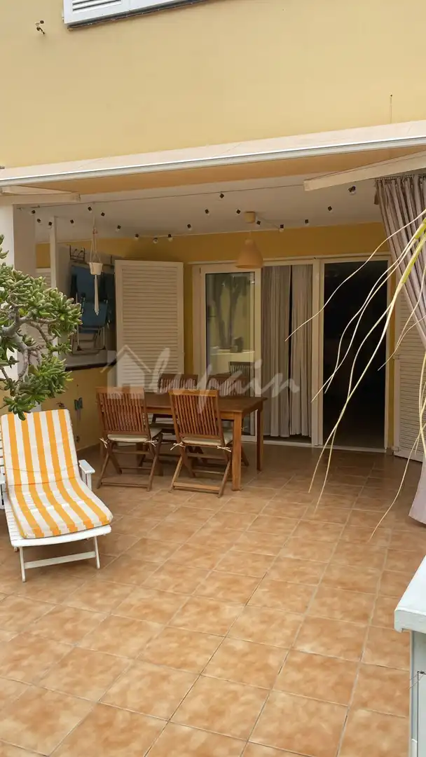 Terrasse von Einfamilien-Reihenhaus zum Verkauf in Arona