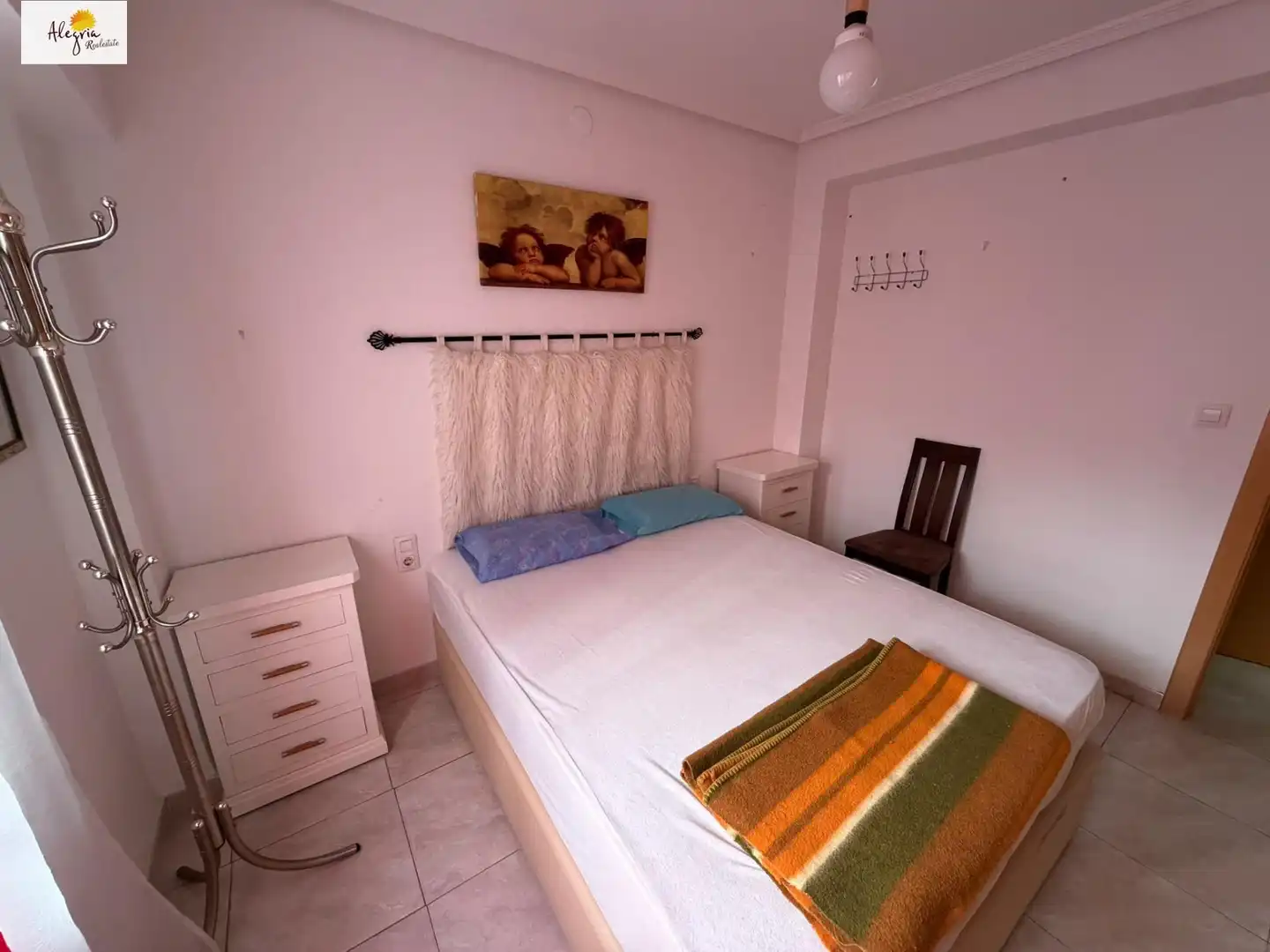 Apartament de lloguer a DEMOCRACIA, Nou Moles