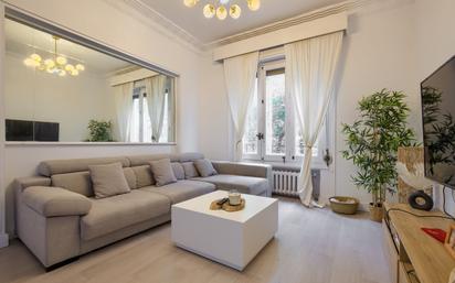 Living room of Flat for sale in  Madrid Capital  with Air Conditioner