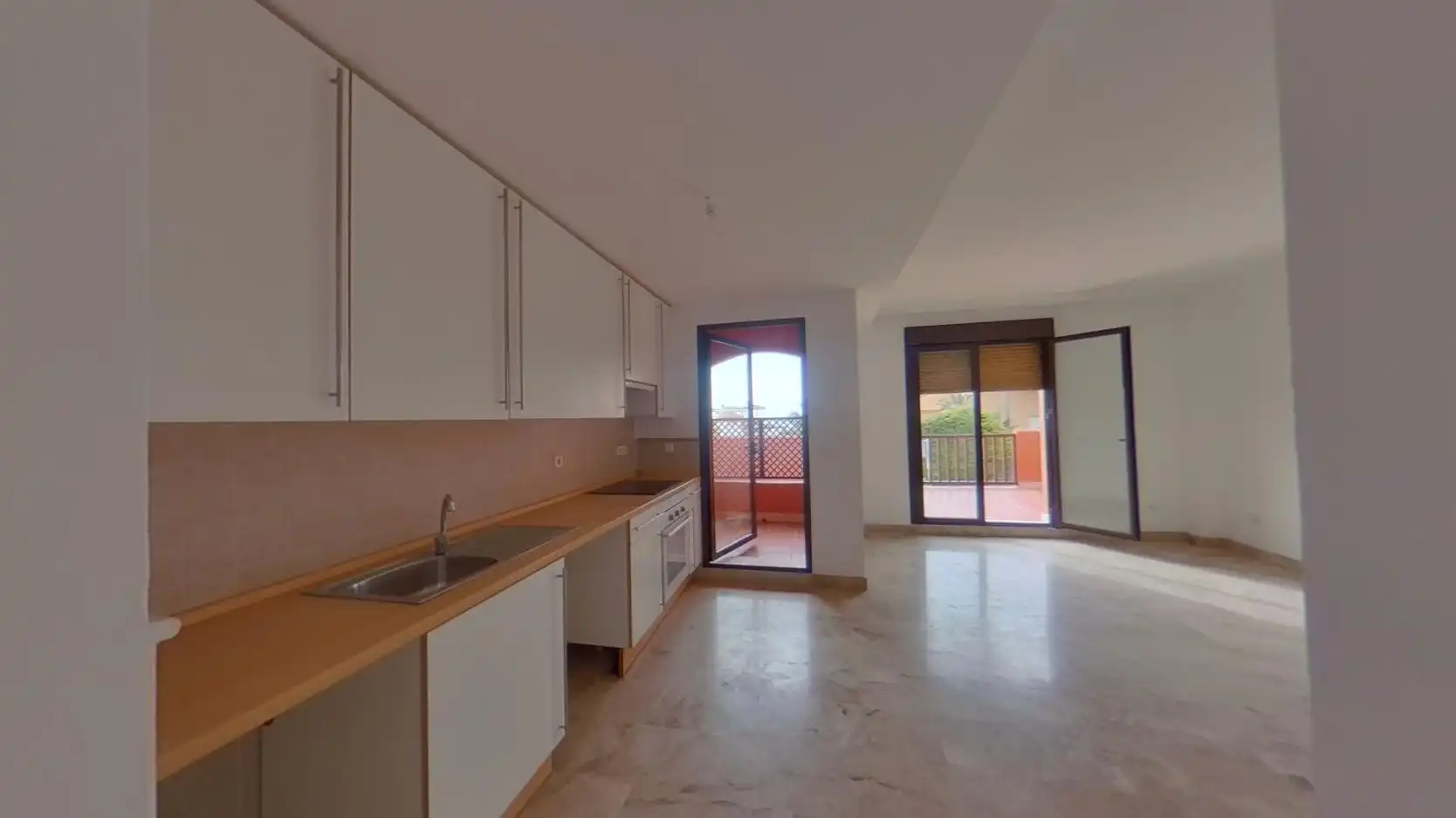 Cocina de Ático en venta en Estepona con Trastero y Piscina