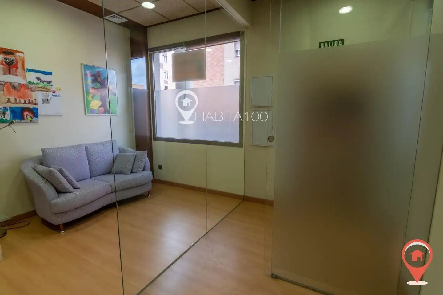 Commercial properties for sale in Cuenca  with Air Conditioner