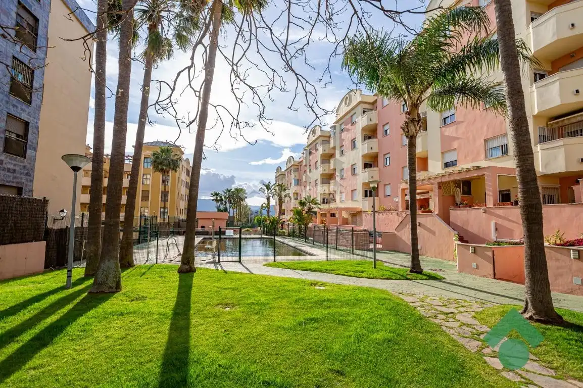 Außenansicht von Wohnung zum Verkauf in Algeciras mit Klimaanlage