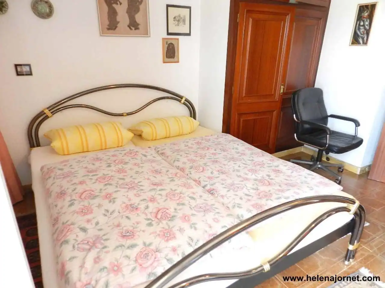 Schlafzimmer von Dachboden zum Verkauf in Calonge i Sant Antoni mit Heizung, Terrasse und Balkon