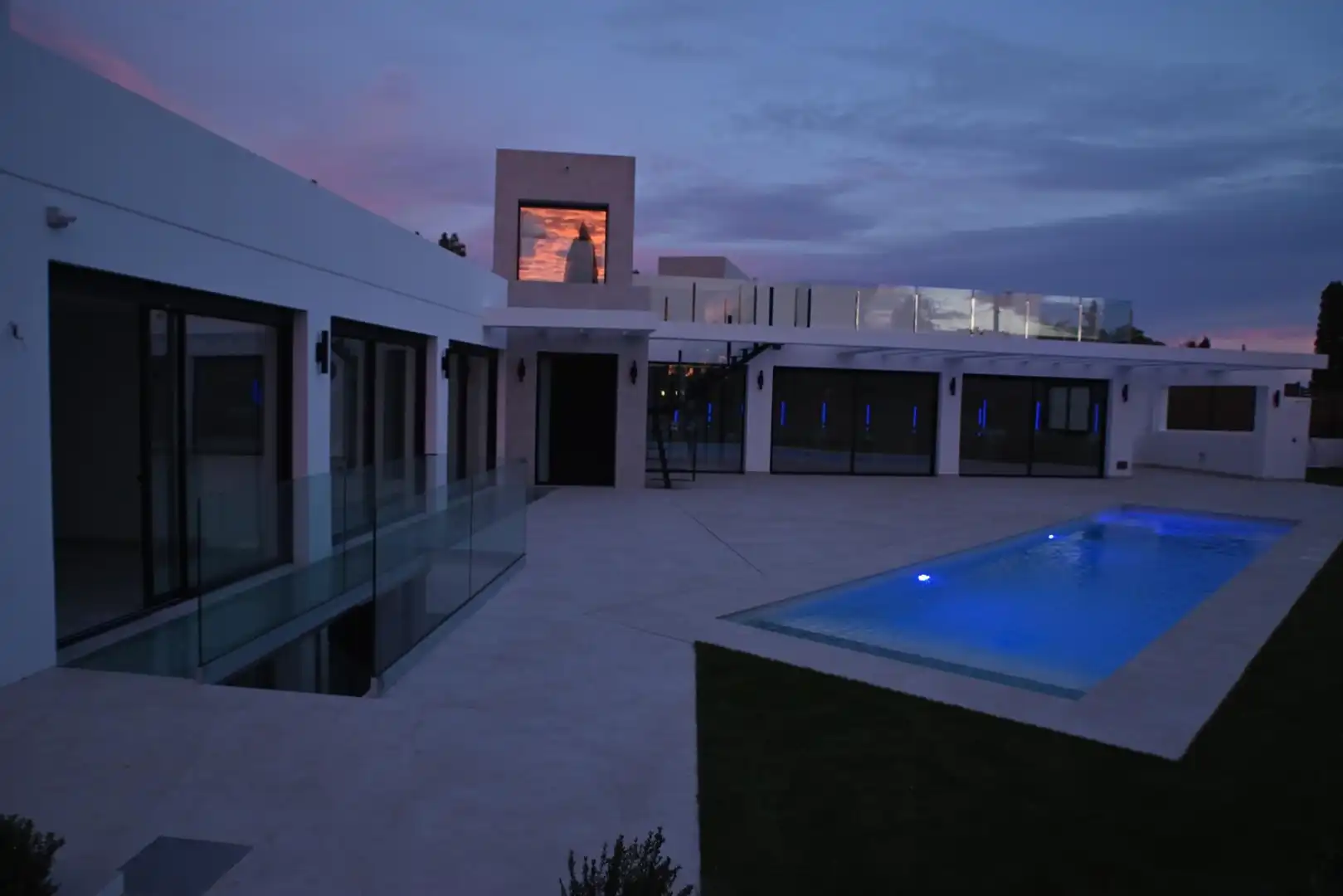 Piscina de Casa o xalet en venda en El Faro de Calaburra - Chaparral
