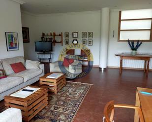 Living room of House or chalet for sale in Cuadros  with Heating and Terrace