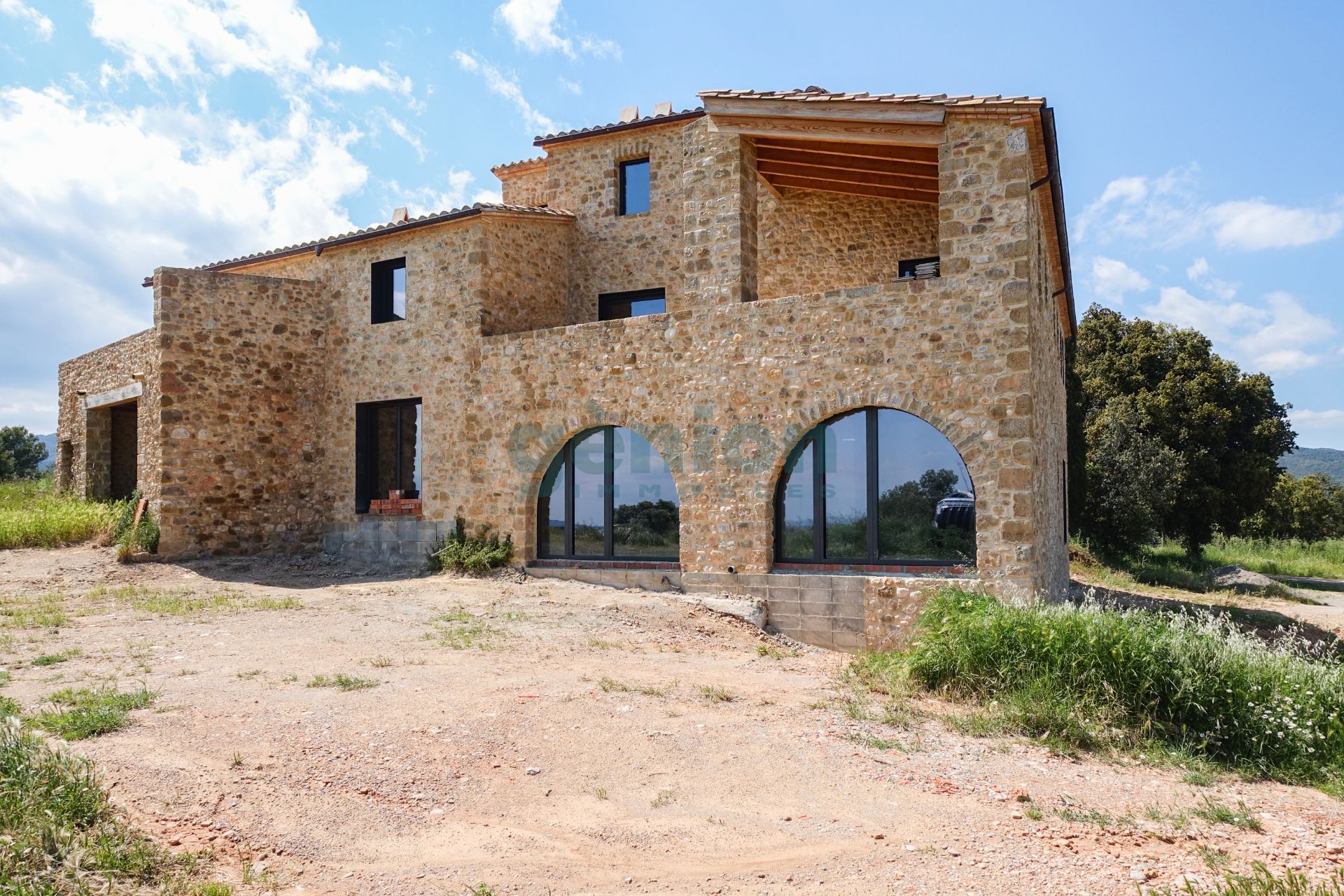 Exterior view of Country house for sale in Lladó  with Private garden and Terrace