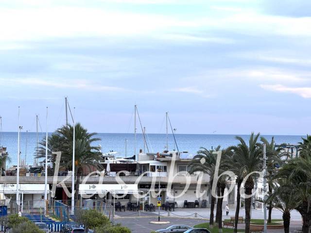 Piso en Alquiler en Neptuno en Platja de la Pobla de Farnals