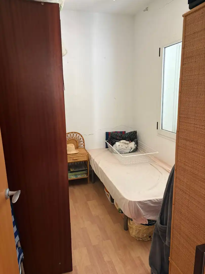 Habitación de Casa o chalet en venta en La Pobla de Montornès   con Aire acondicionado, Calefacción y Jardín privado