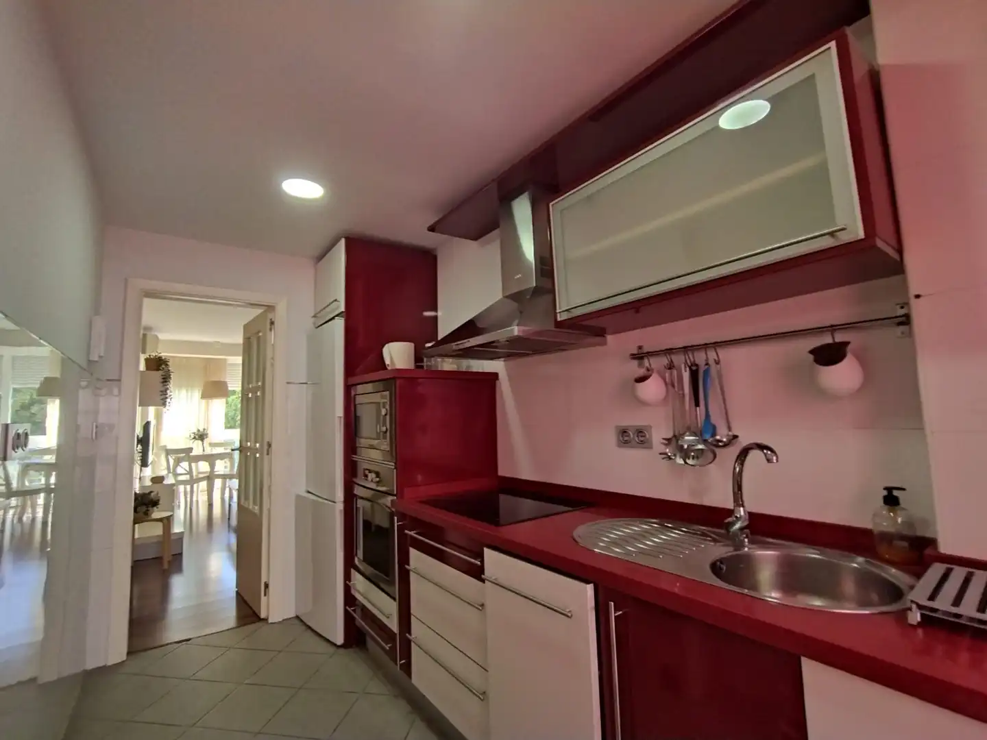 Cocina de Piso de alquiler en Sevilla con Aire acondicionado, Calefacción y Amueblado