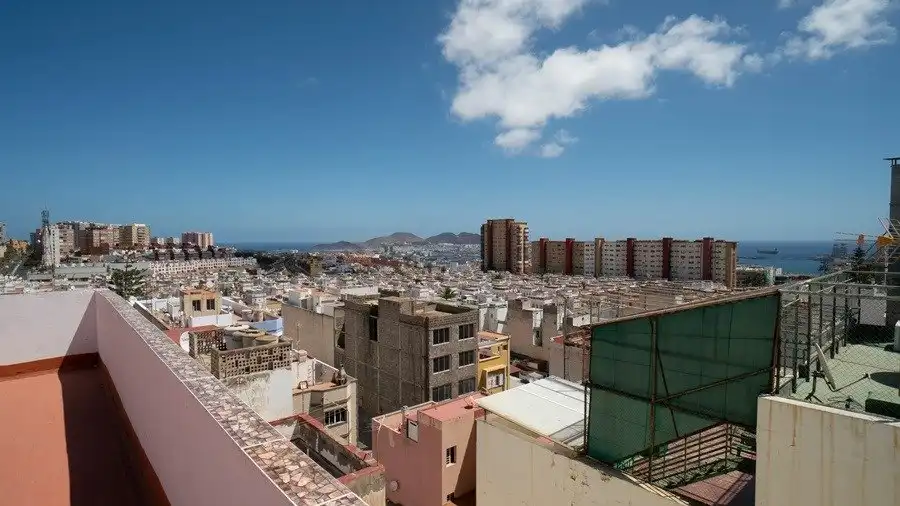 Vista exterior de Edifici en venda en Las Palmas de Gran Canaria