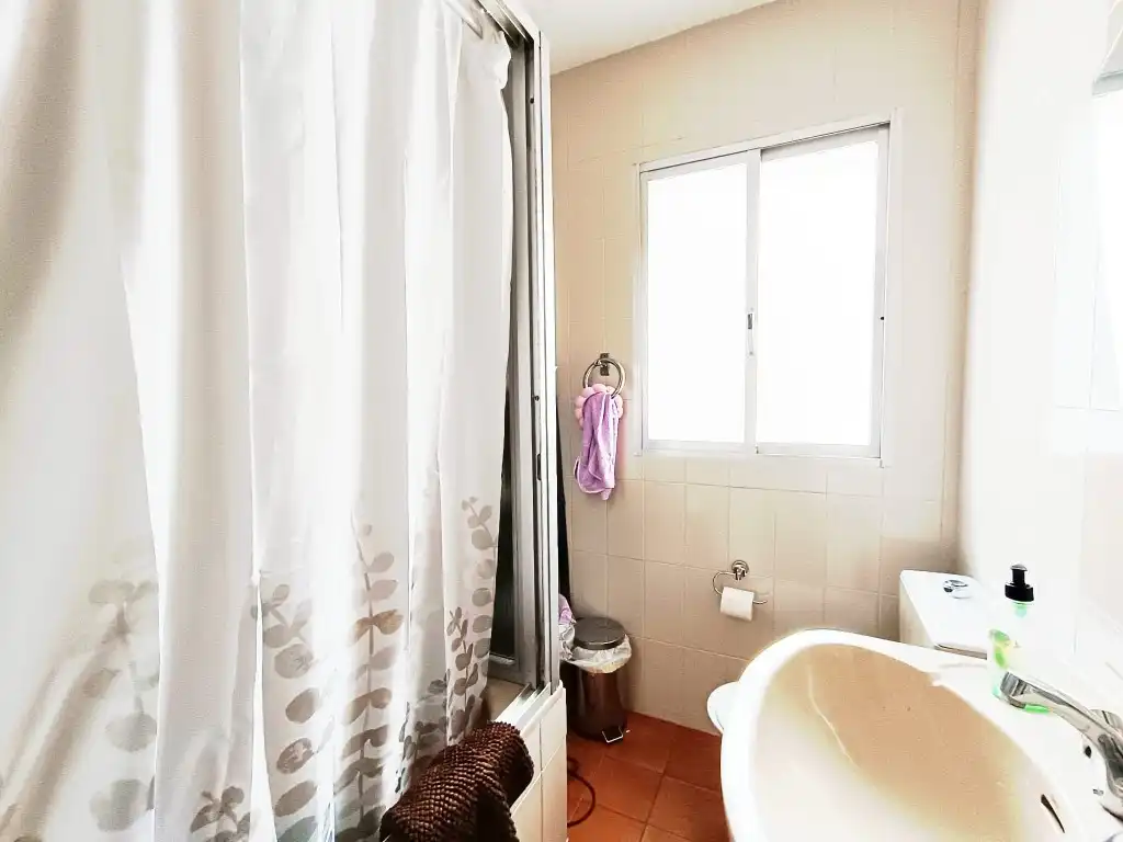 Badezimmer von Wohnung zur untervermieten in Córdoba