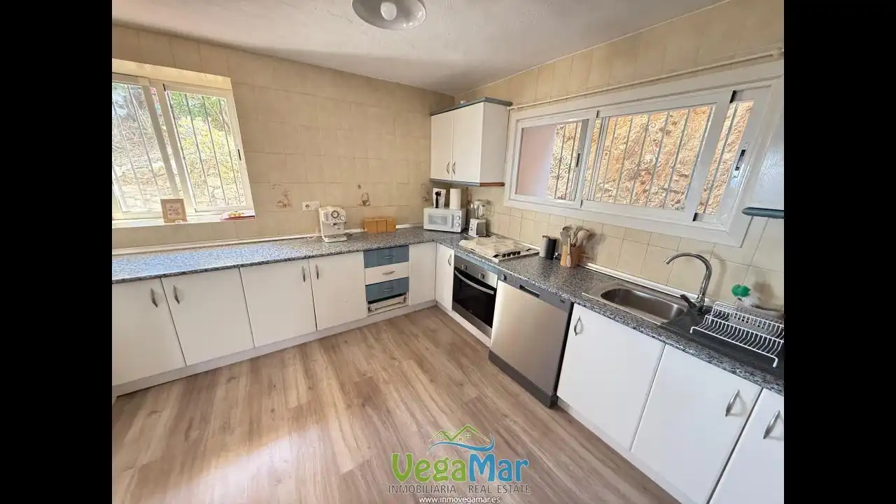 Cocina de Casa o chalet en venta en Almuñécar con Terraza y Piscina comunitaria