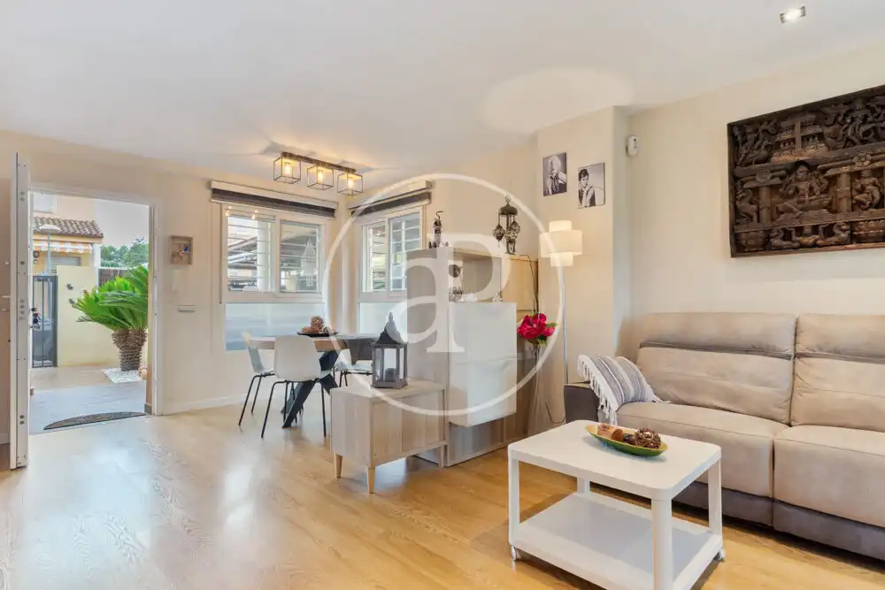 Living room of Houses for sale in Godelleta  with Air Conditioner, Heating and Private garden