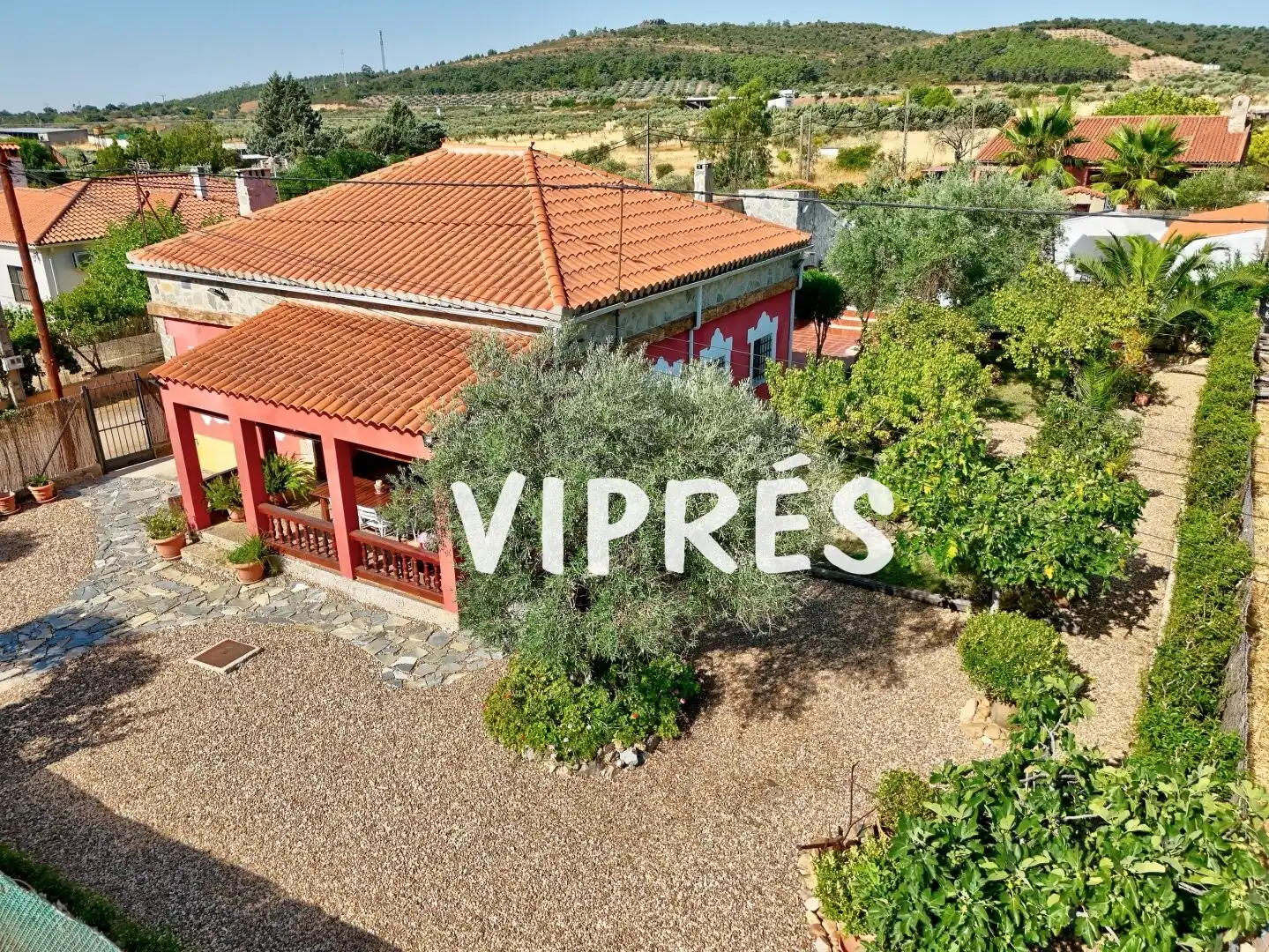Houses for sale in Alcuéscar