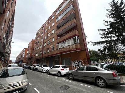 Exterior view of Flat for sale in Valladolid Capital  with Heating and Terrace