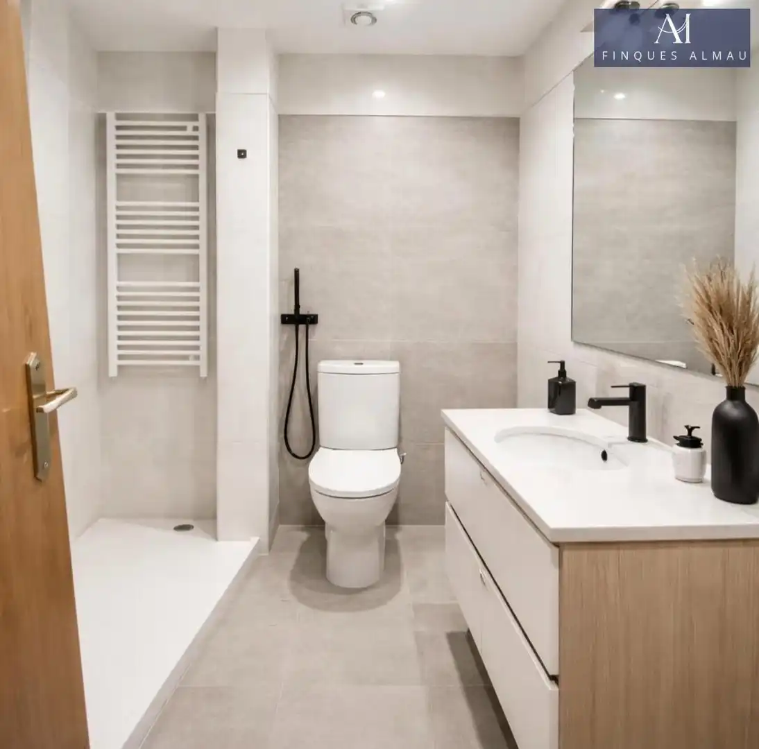 Bathroom of Houses for sale in Sant Pere de Ribes  with Heating, Terrace and Furnished