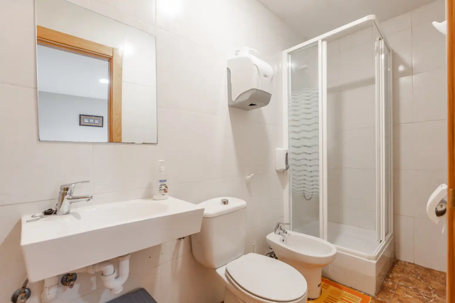 Badezimmer von Gebäude zum Verkauf in Unzué / Untzue