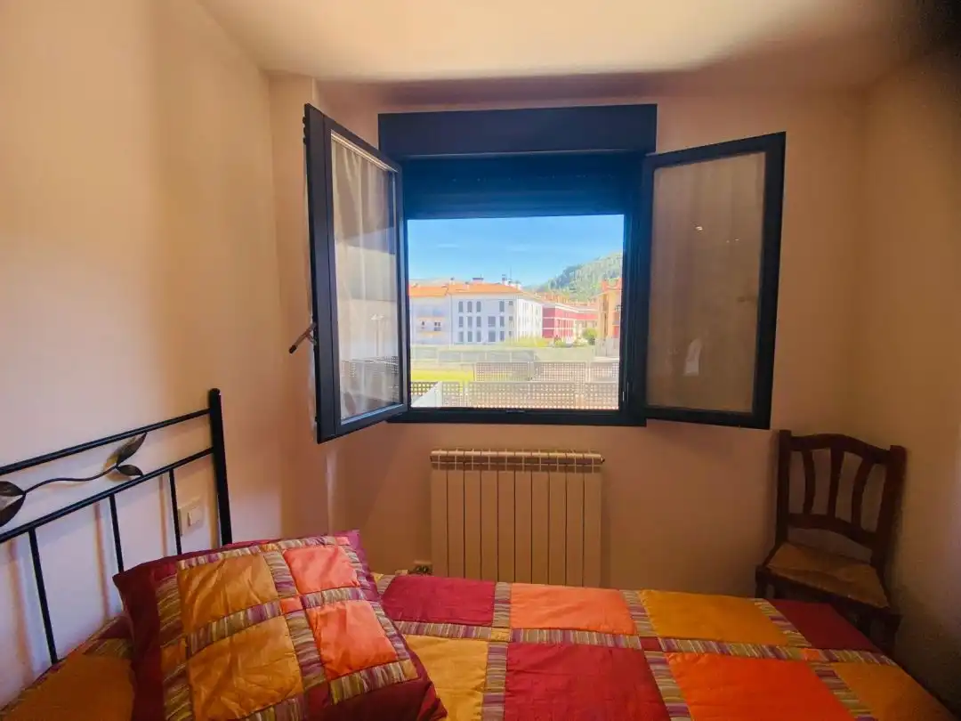 Habitación de Piso en venta en Ezcaray con Calefacción, Jardín privado y Terraza