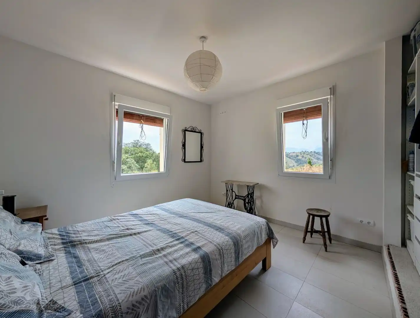 Dormitori de Casa o xalet en venda en Loja amb Calefacció, Jardí privat i Terrassa