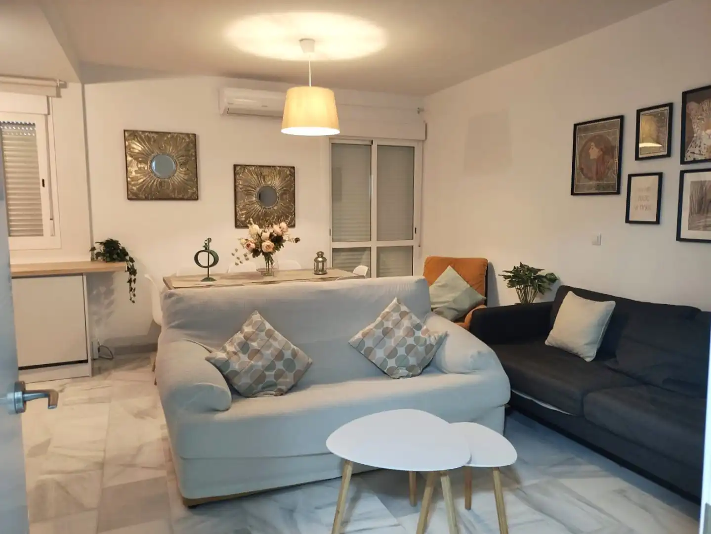 Sala d'estar de Pis en venda en Sanlúcar de Barrameda amb Aire condicionat