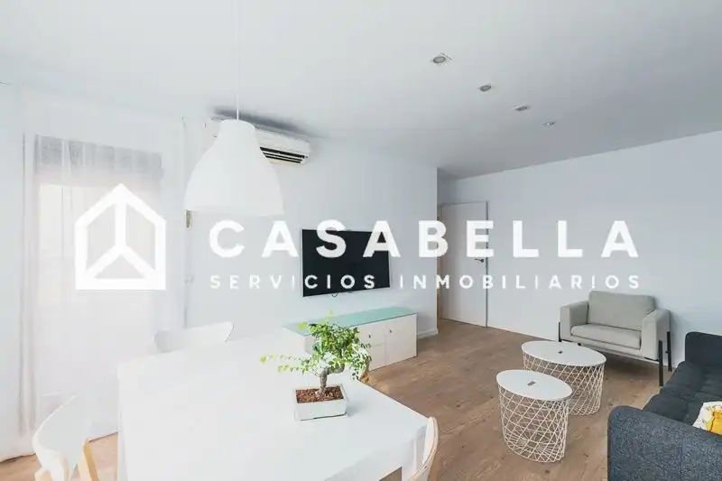 Habitación de Piso en venta en Valencia con Aire acondicionado, Calefacción y Terraza