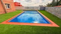 Piscina de Casa o xalet en venda en El Vendrell amb Aire condicionat, Calefacció i Terrassa