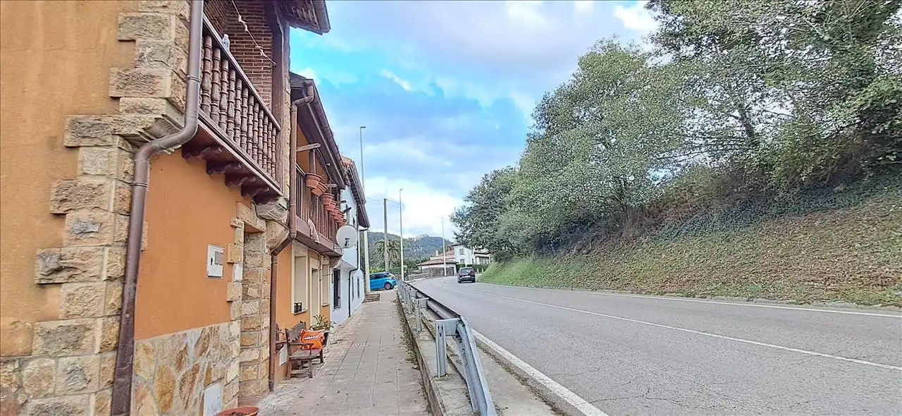 Vista exterior de Casa o chalet en venta en Medio Cudeyo