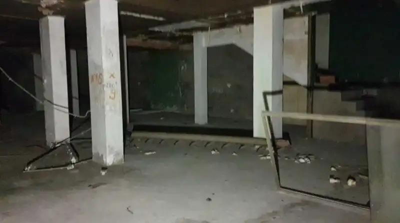 Local commercial à vendre à CONSTITUCIO, 6 6, imagen 5