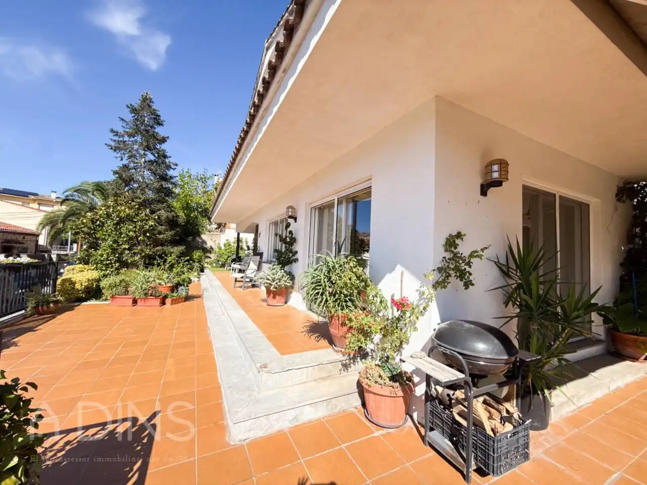 Casa amb jardí en venda a Avenida Puigdomi, imagen 10