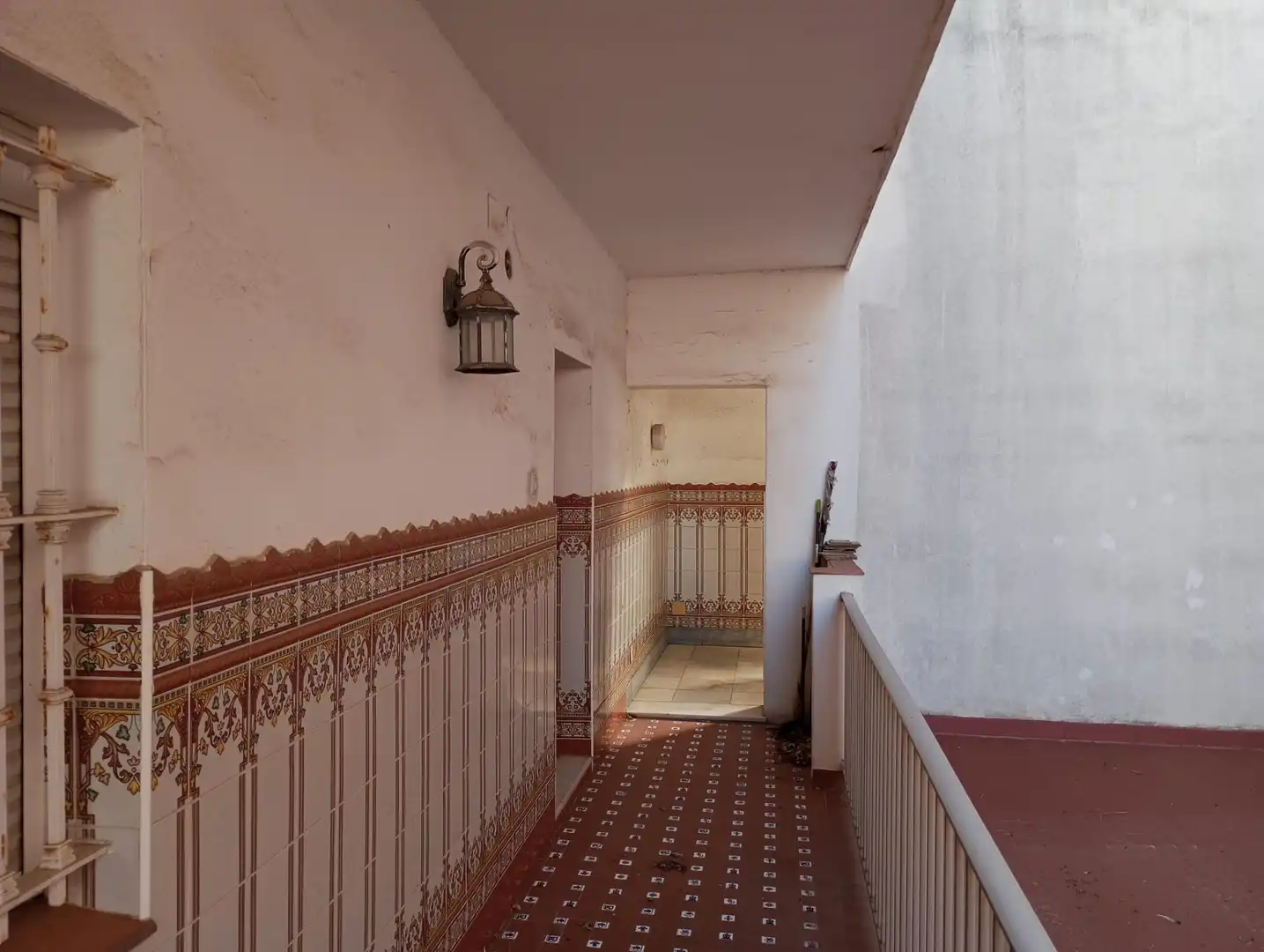 Wohnung zum Verkauf in Algeciras mit Terrasse und Balkon