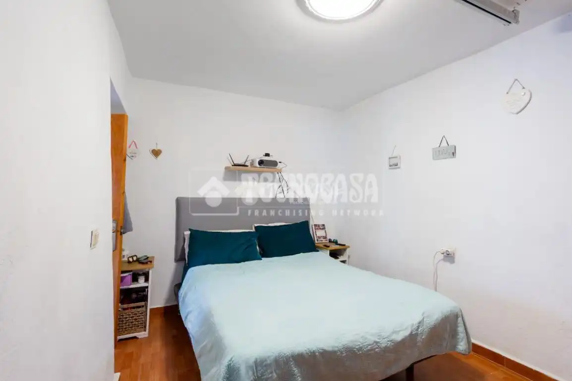 Habitación de Casa o chalet en venta en Alcaucín con Terraza y Balcón