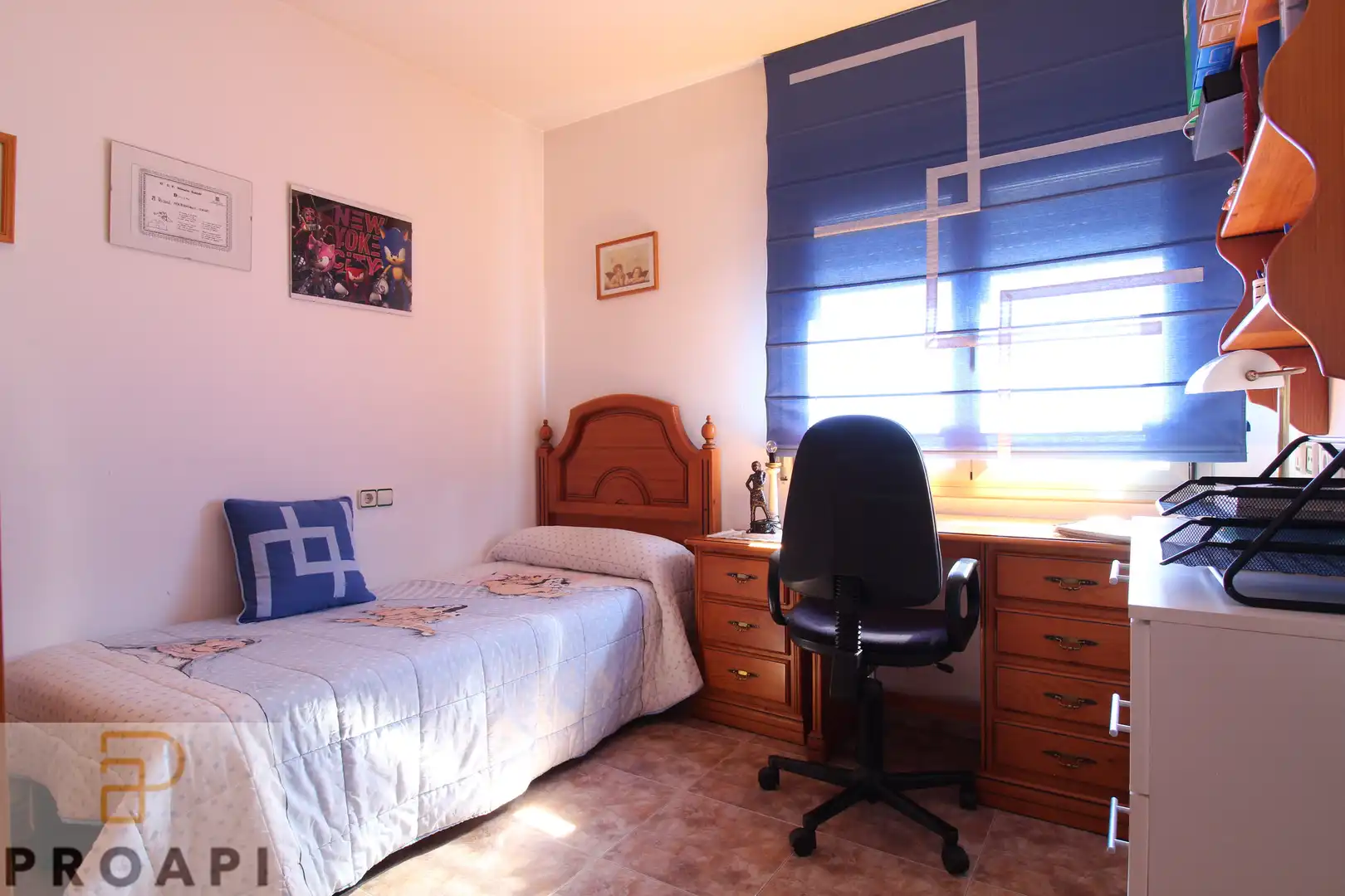 Habitación de Casa o chalet en venta en Girona con Aire acondicionado, Calefacción y Jardín privado