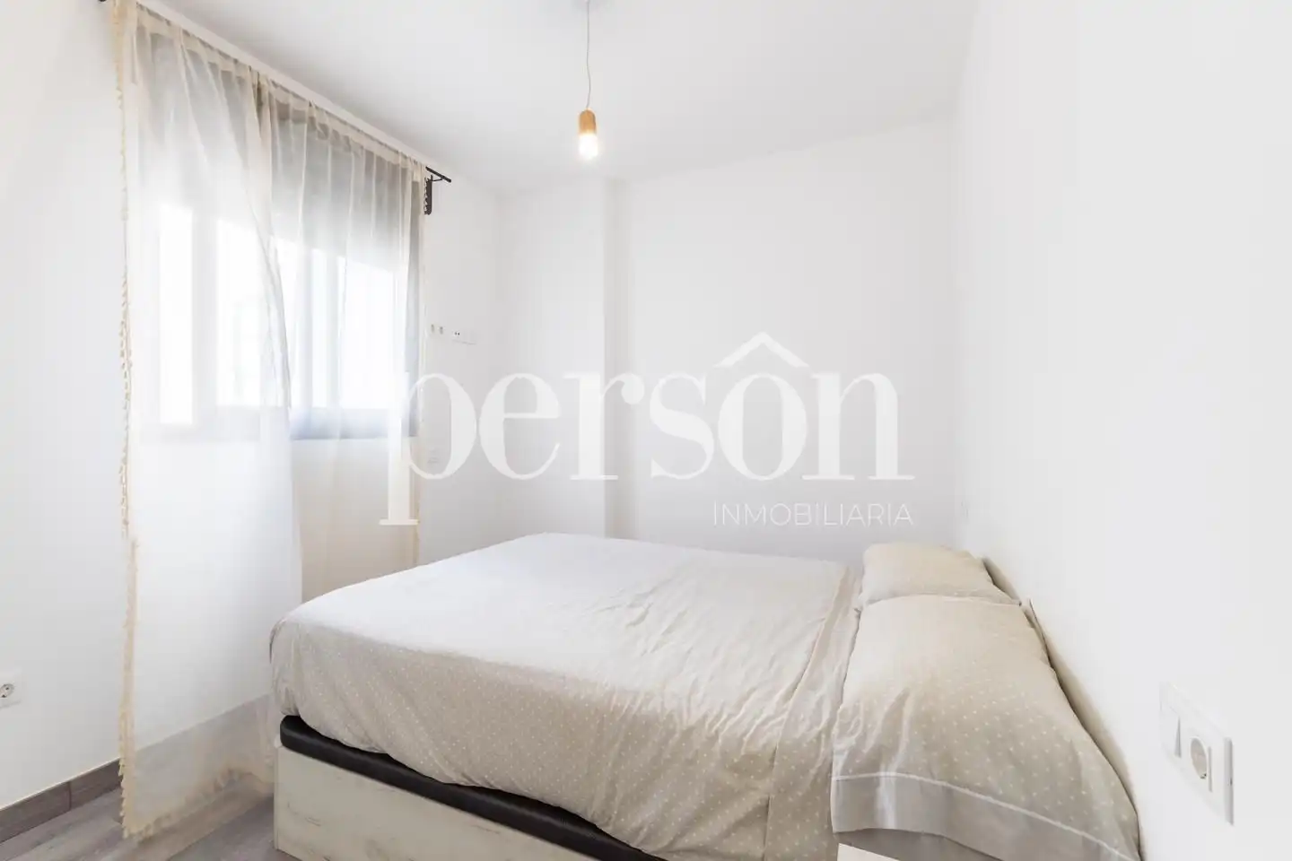 Bedroom of Attic for rent in Valencia  with Air Conditioner, Heating and Terrace