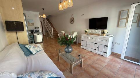 Foto 3 de Casa adosada de alquiler en Corralejo, La Oliva