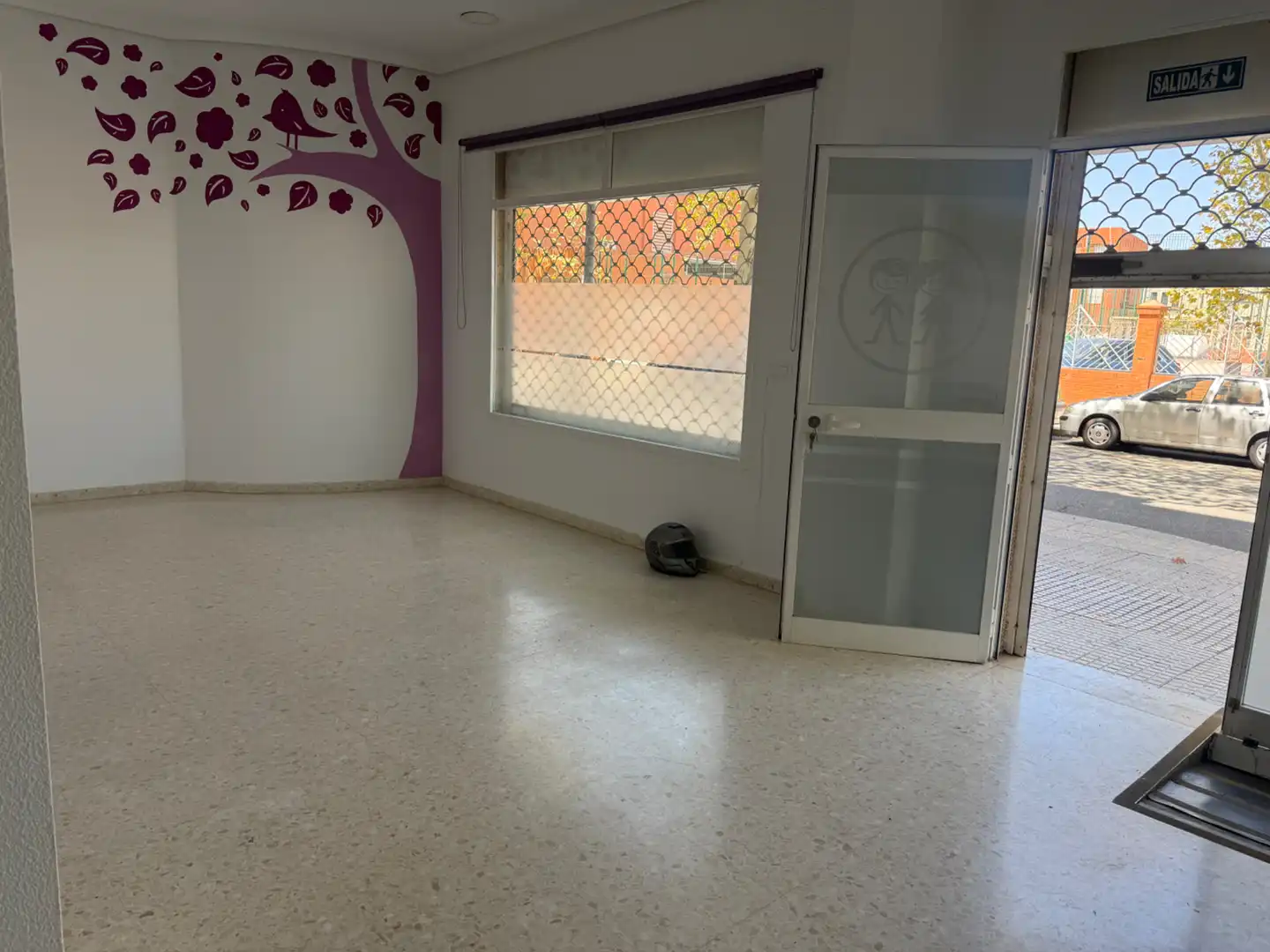 Local de lloguer en Huelva amb Aire condicionat i Calefacció