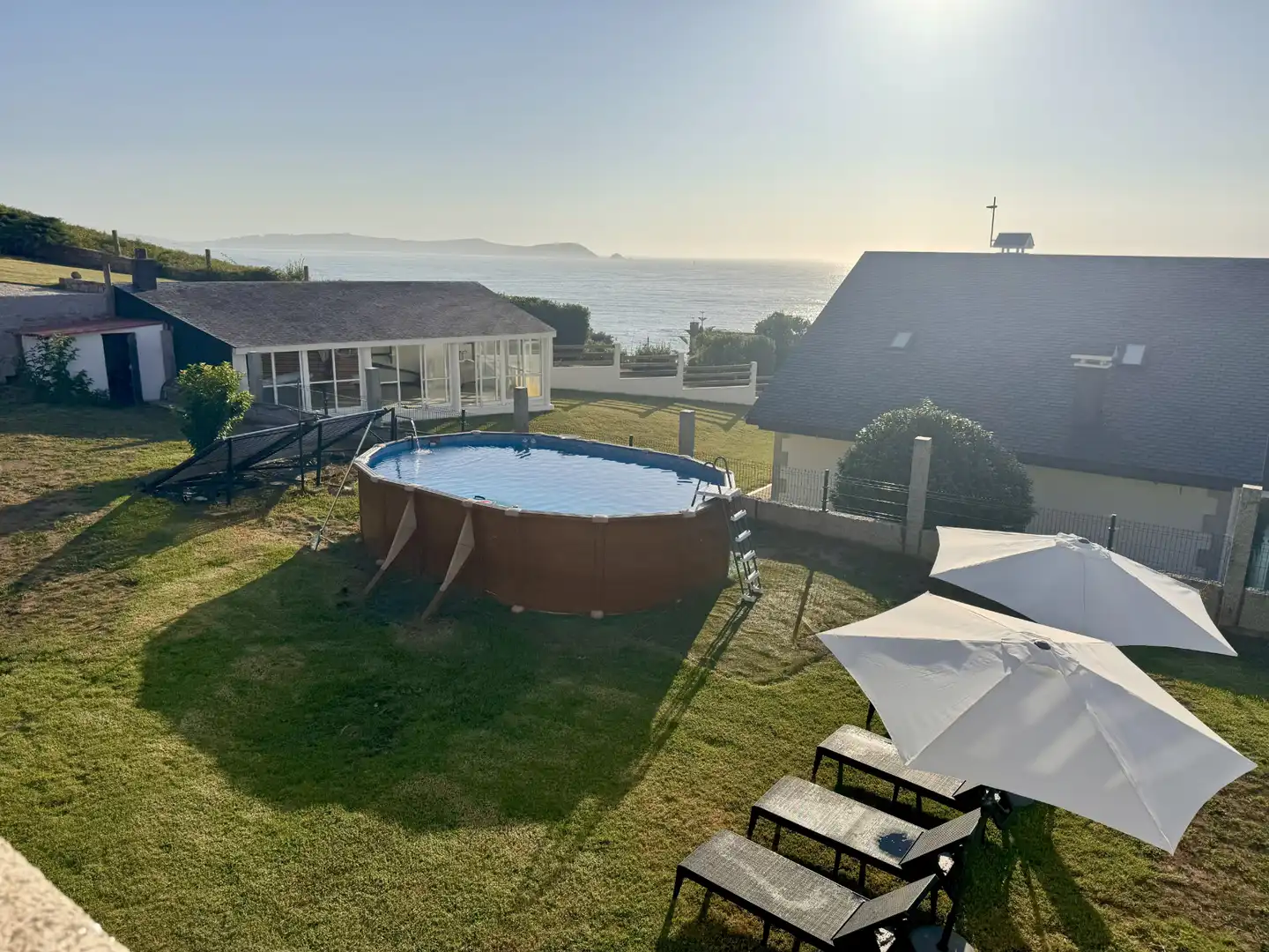 Piscina de Casa o chalet en venta en Sanxenxo con Calefacción, Jardín privado y Terraza
