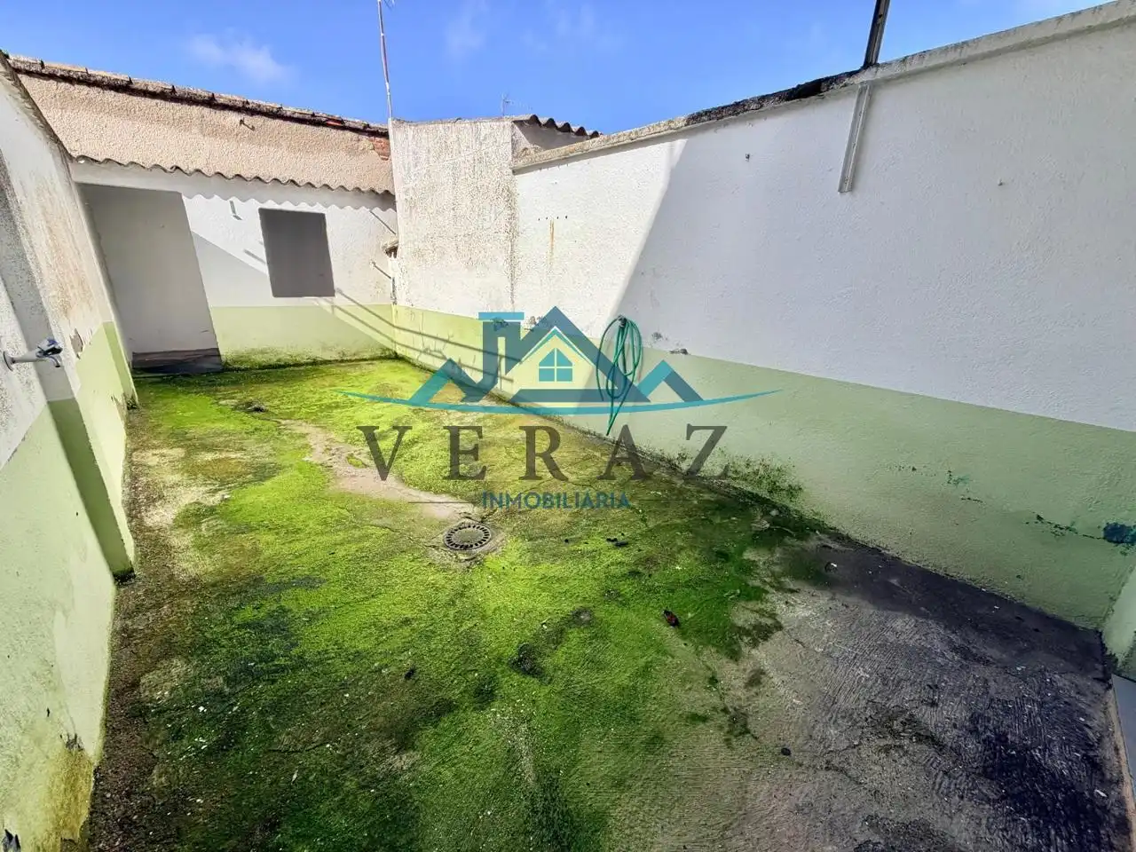 Vista exterior de Casa o xalet en venda en La Pueblanueva