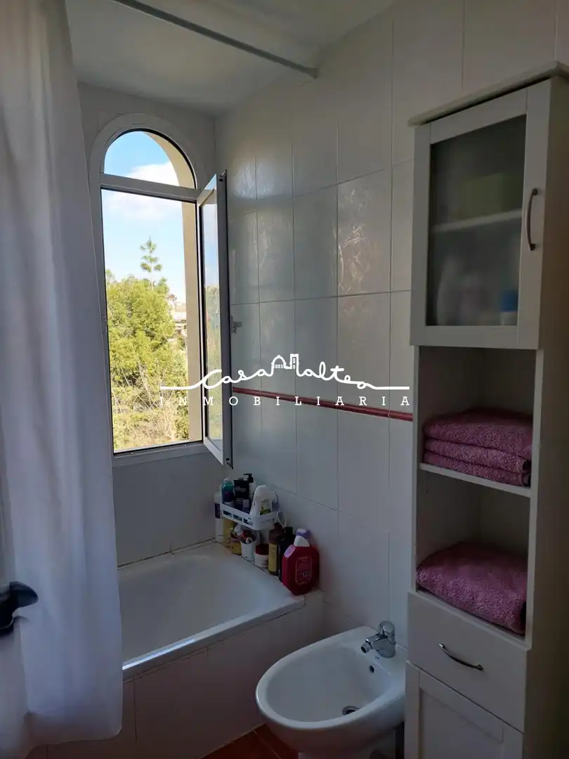 Habitación de Casa o chalet en venta en La Nucia con Aire acondicionado, Terraza y Trastero